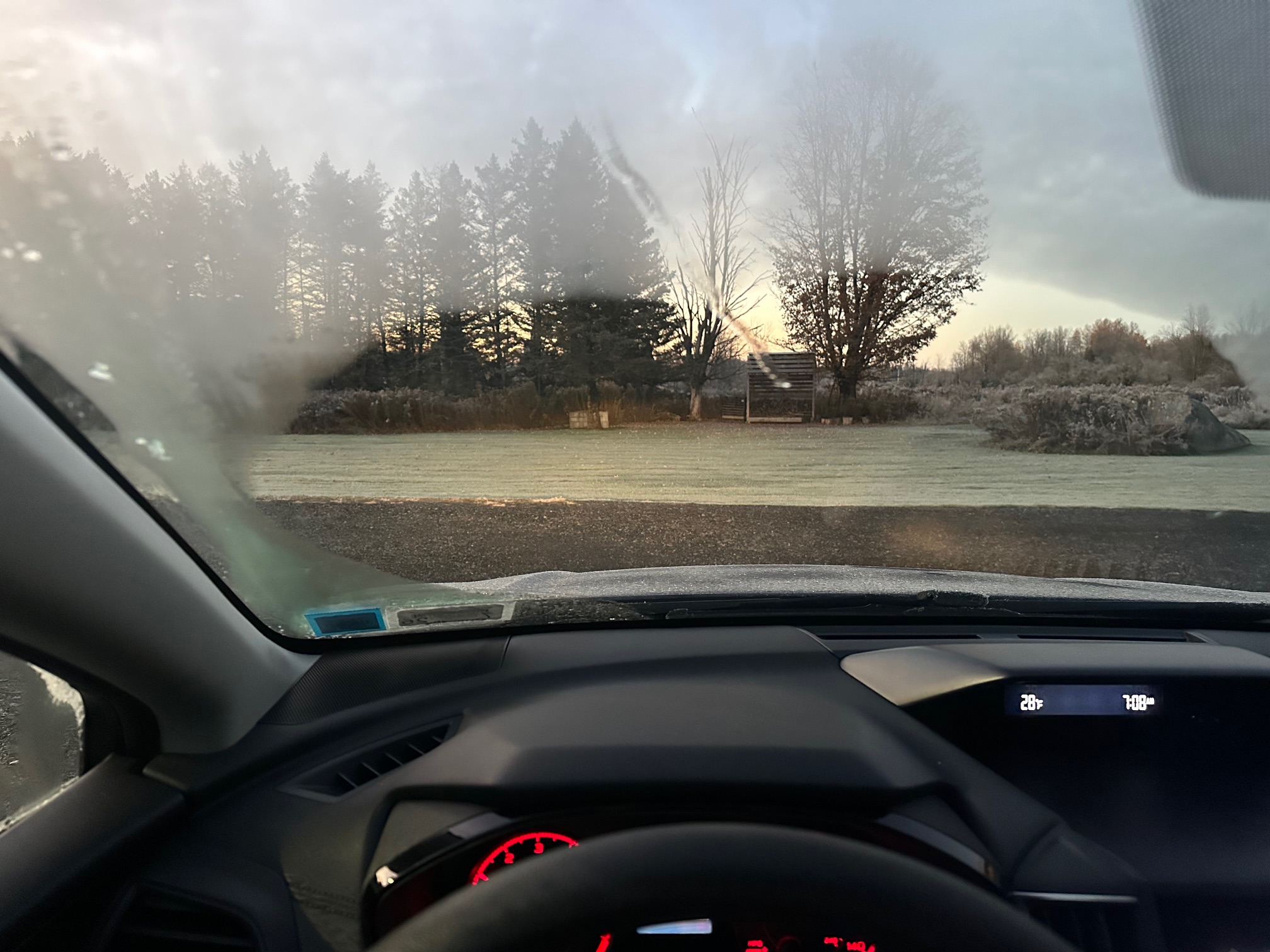 Foggy Windshield | Lou's Car Care Center, Inc.